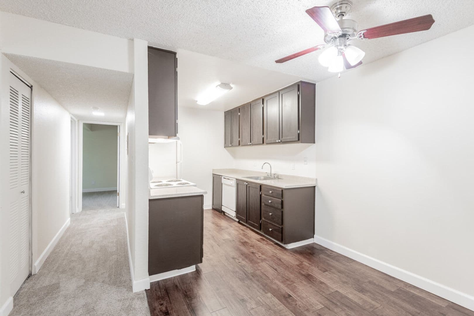 Rancho Cordova Apartment: 11070 Hirschfeld Way