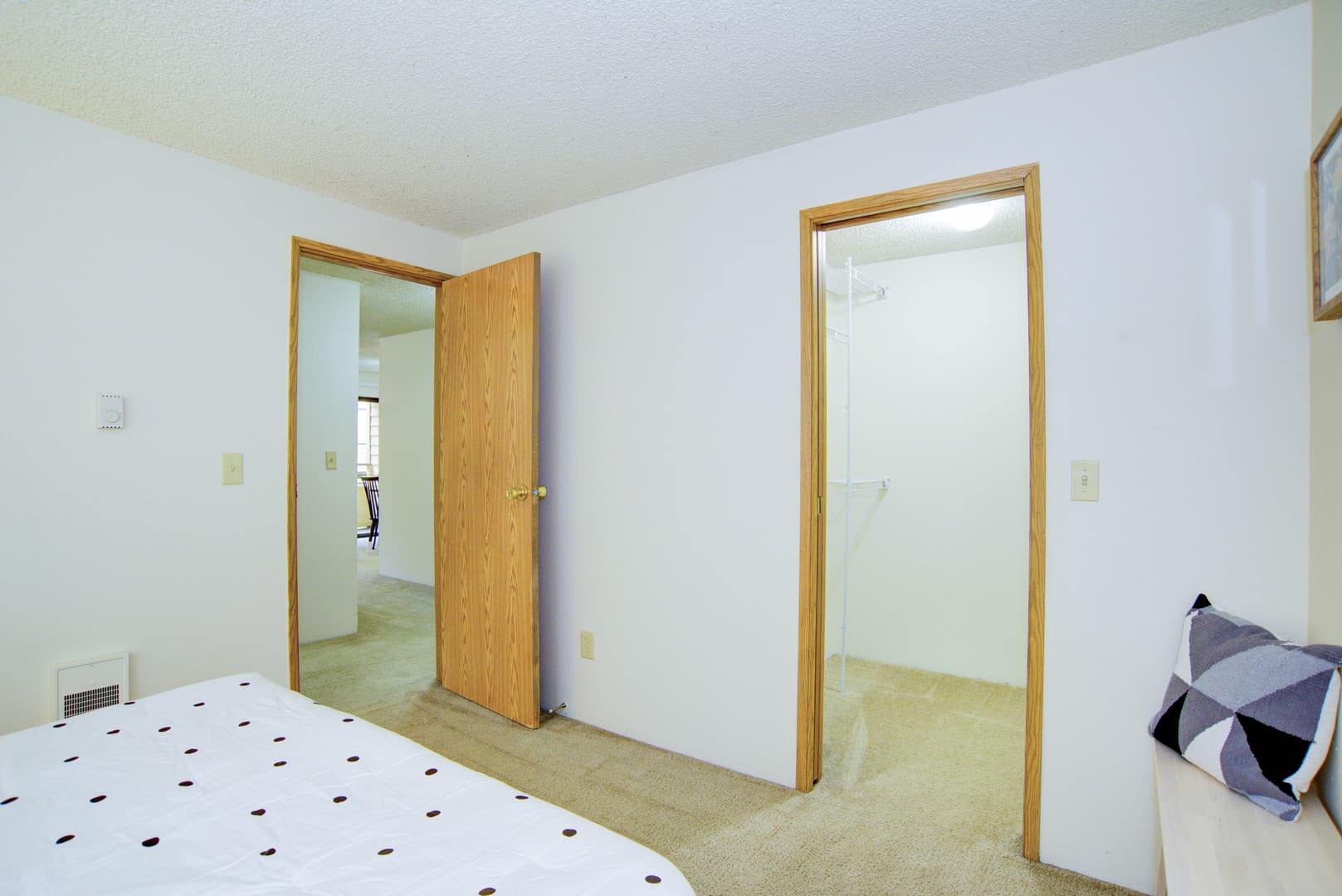 Seattle Apartment: 6901 Delridge Way SW