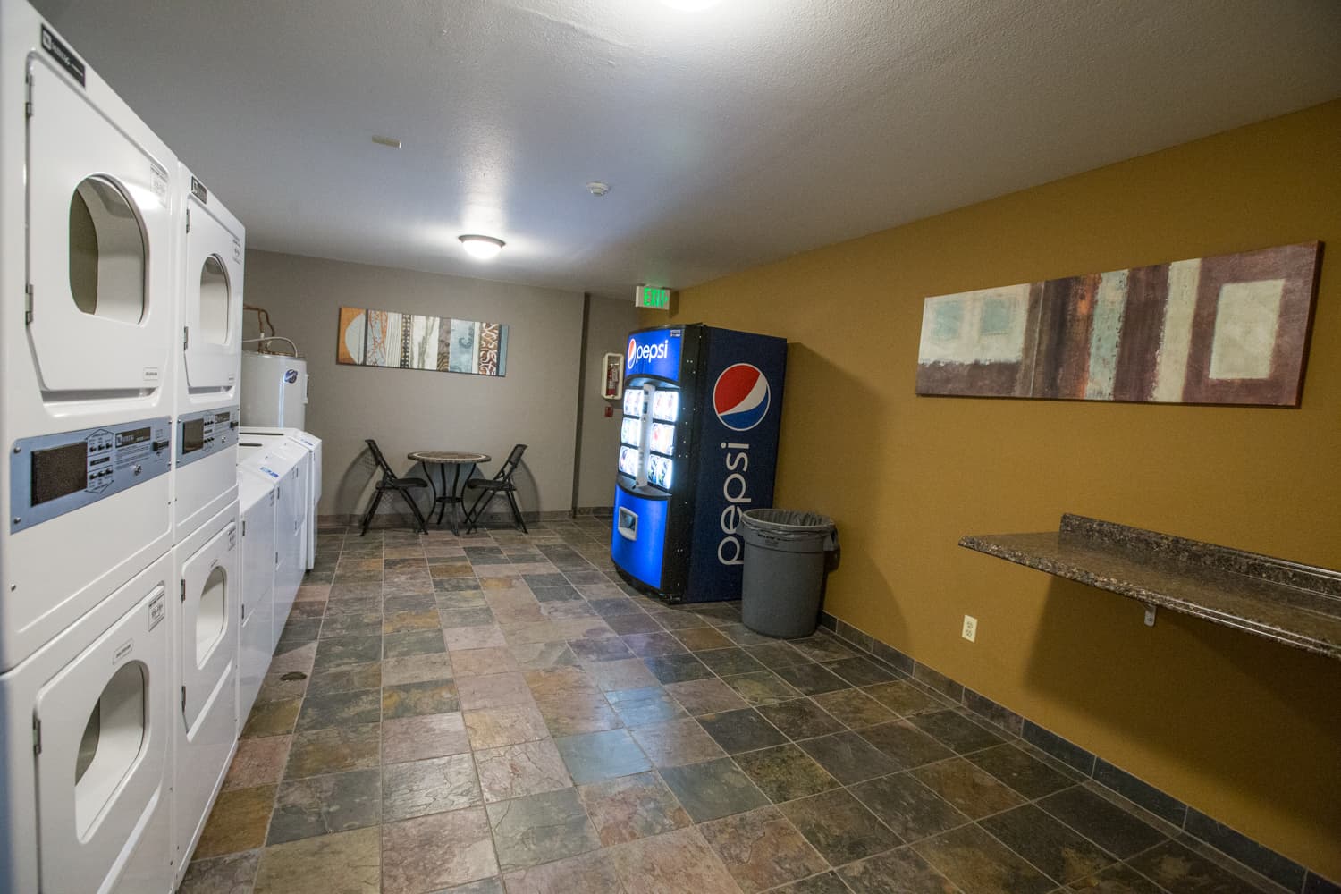 Seattle Apartment: 6901 Delridge Way SW