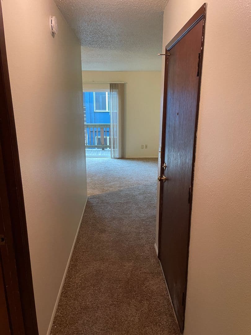 Portland Apartment: 4510 SW Martha St.