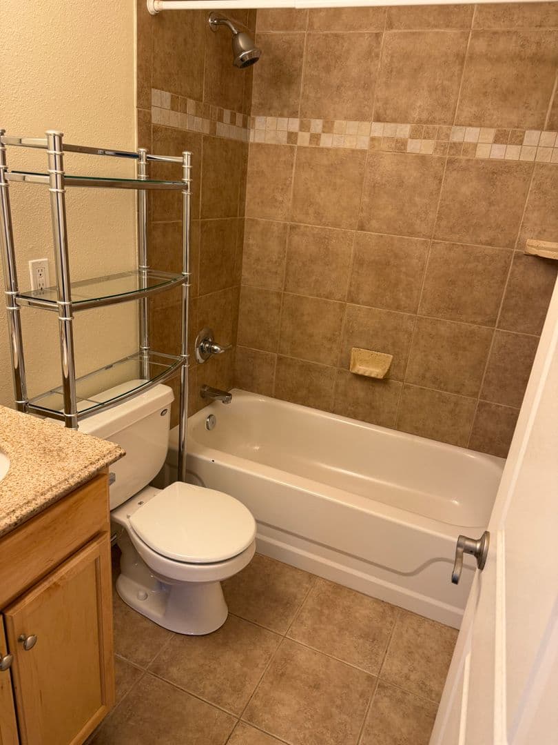 Portland Apartment: 7724-7810 SW 30th Ave