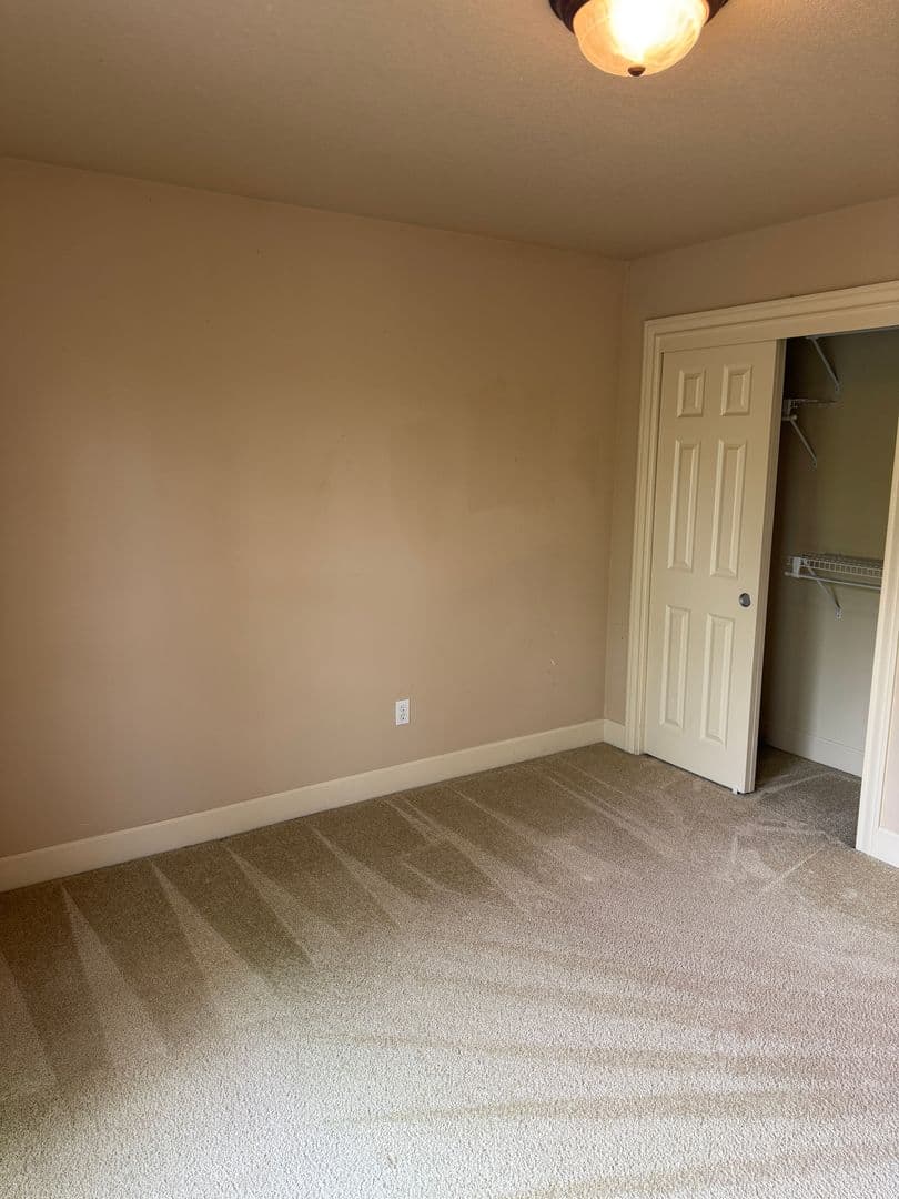 Portland House: 21130 NW Galice Lane