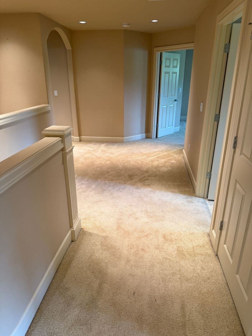 Portland House: 21130 NW Galice Lane