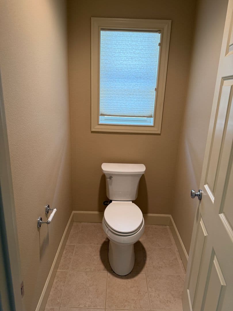 Portland House: 21130 NW Galice Lane