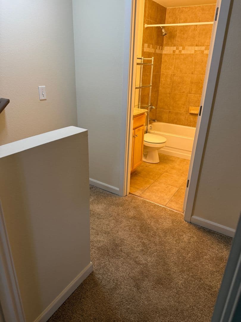 Portland Apartment: 7724-7810 SW 30th Ave