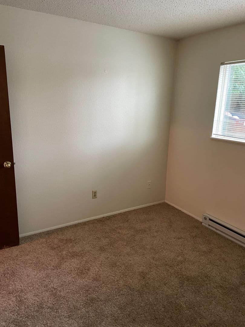 Portland Apartment: 4510 SW Martha St.