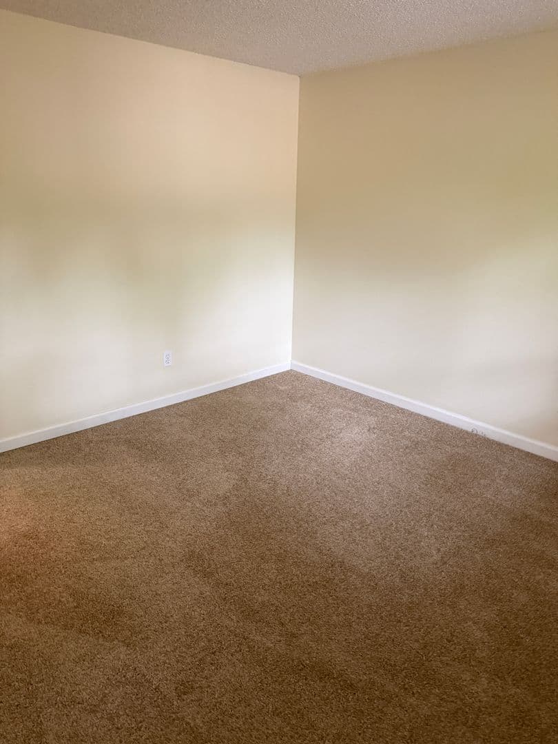 Portland Apartment: 7724-7810 SW 30th Ave