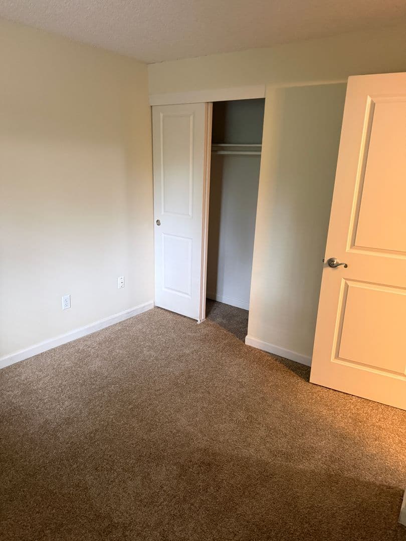 Portland Apartment: 7724-7810 SW 30th Ave