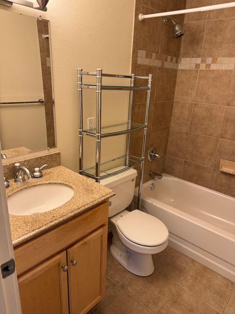 Portland Apartment: 7724-7810 SW 30th Ave