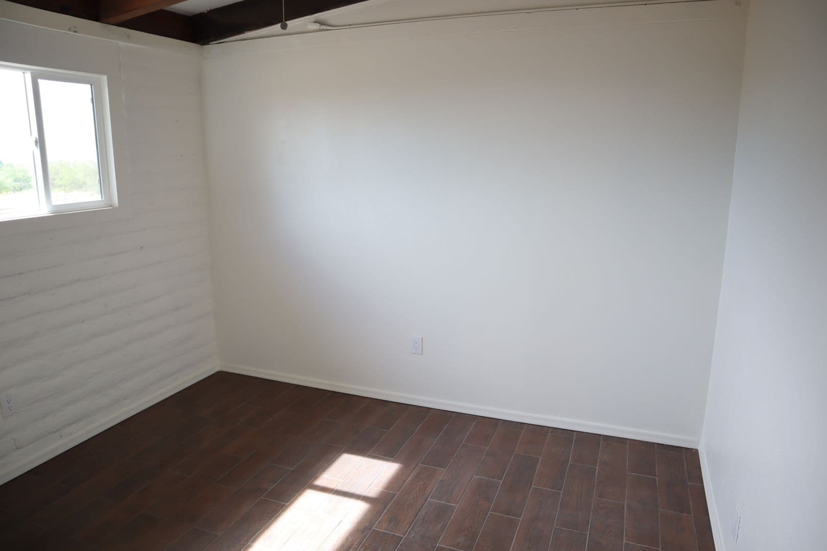 Hereford House: 8008 South Vato Lane