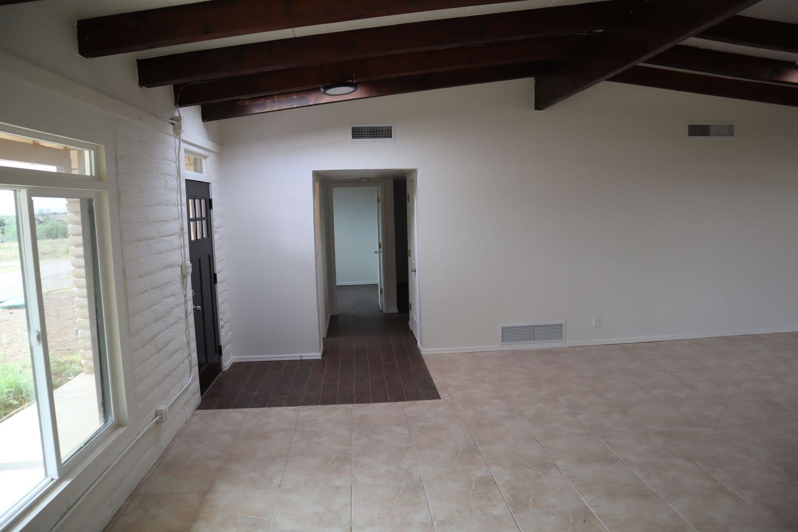Hereford House: 8008 South Vato Lane