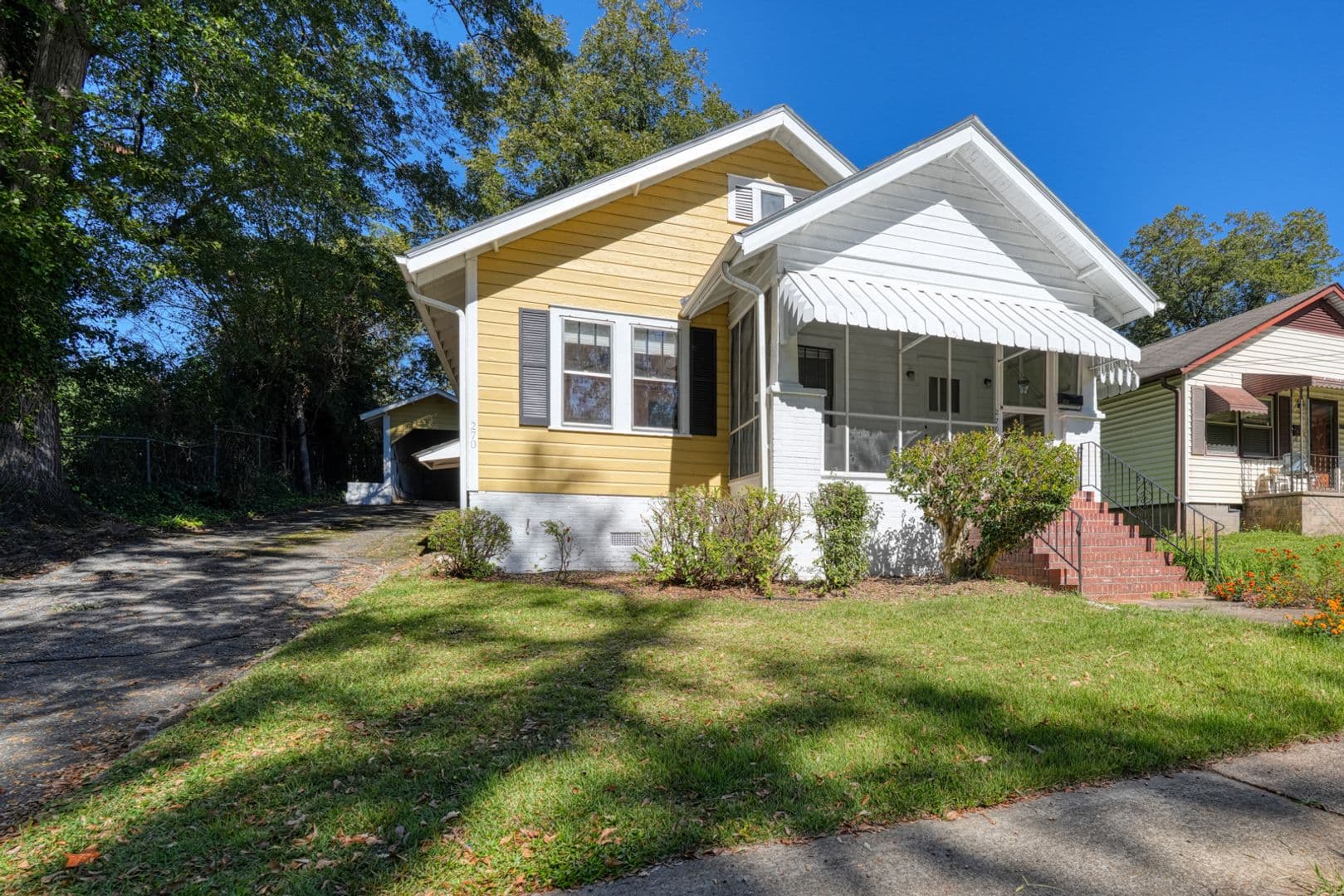 Spartanburg House: 270 Carlisle St
