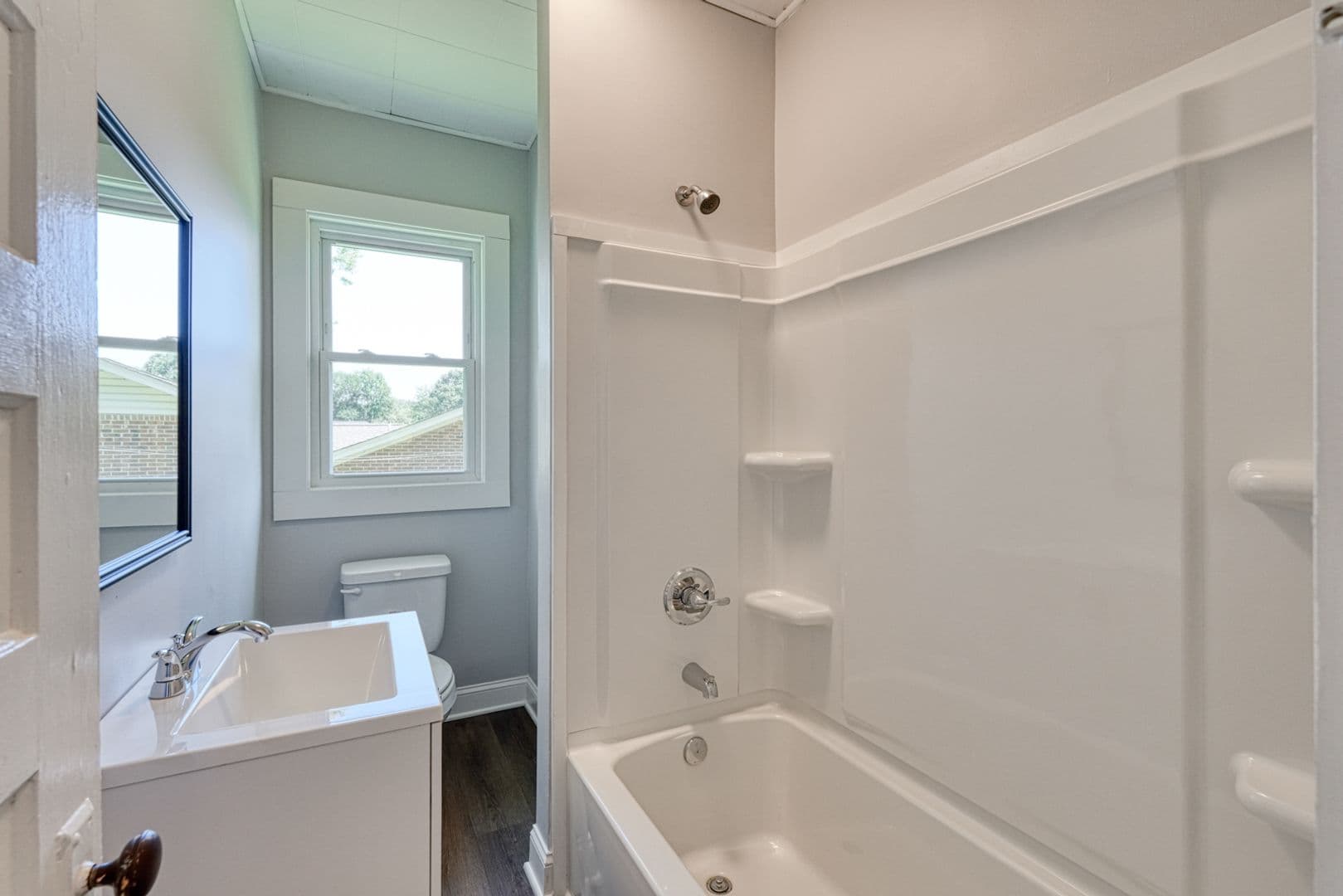 Greer House: 105 Beth St