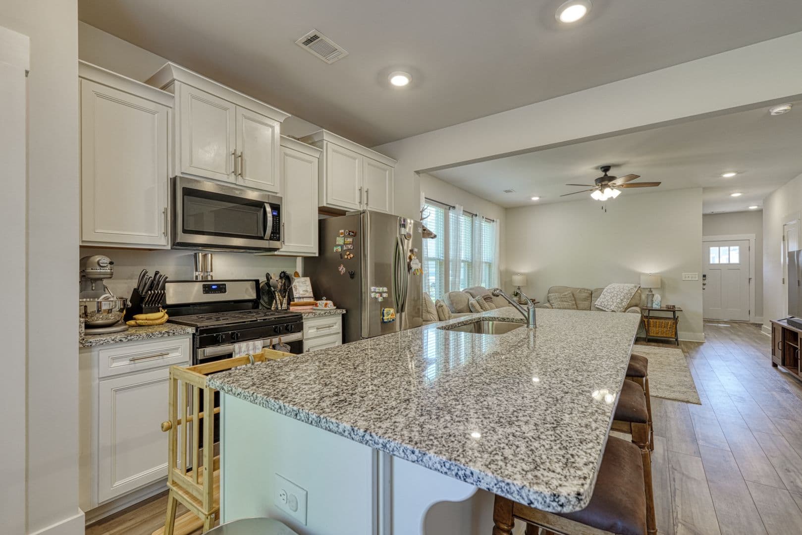 Moore House: 1376 Maplesmith Way