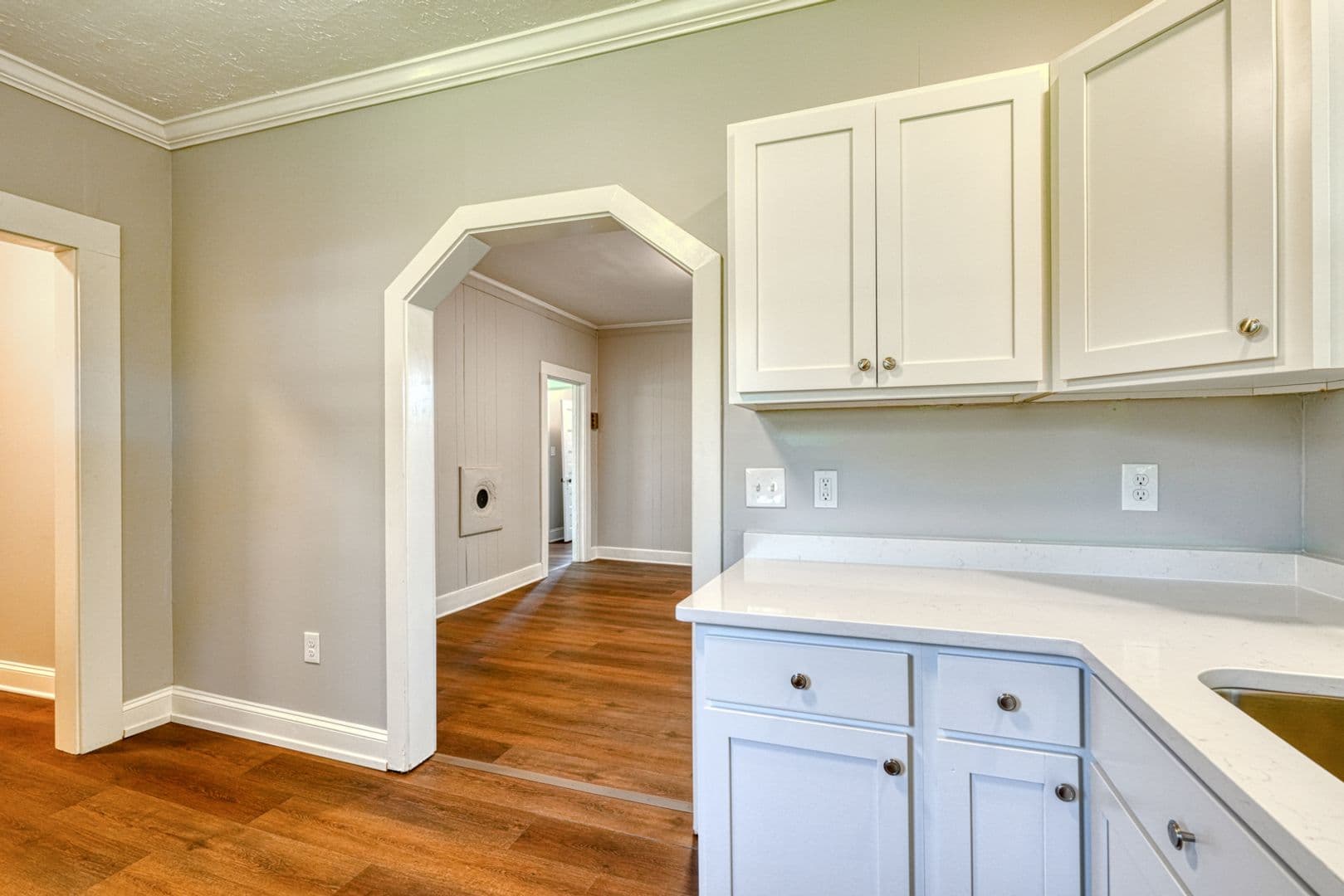 Greer House: 105 Beth St