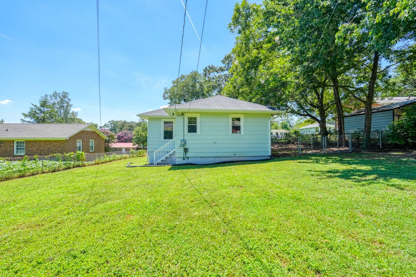 Greer House: 105 Beth St