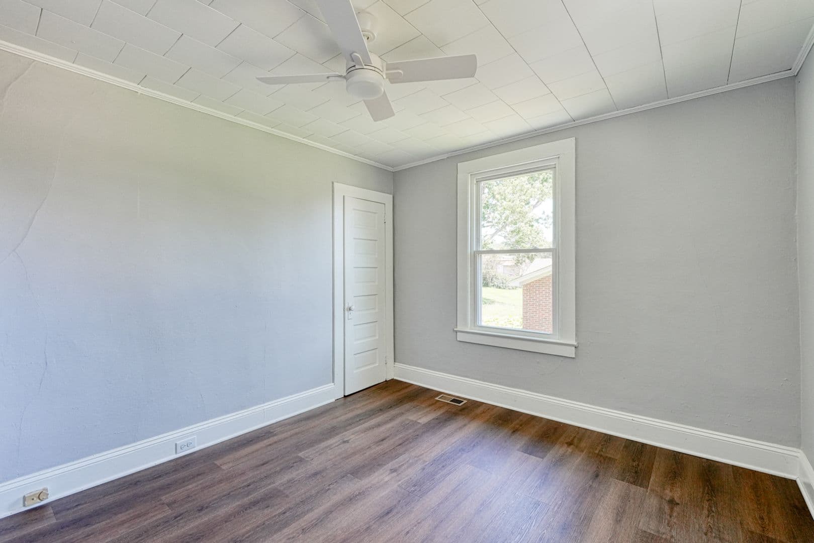 Greer House: 105 Beth St