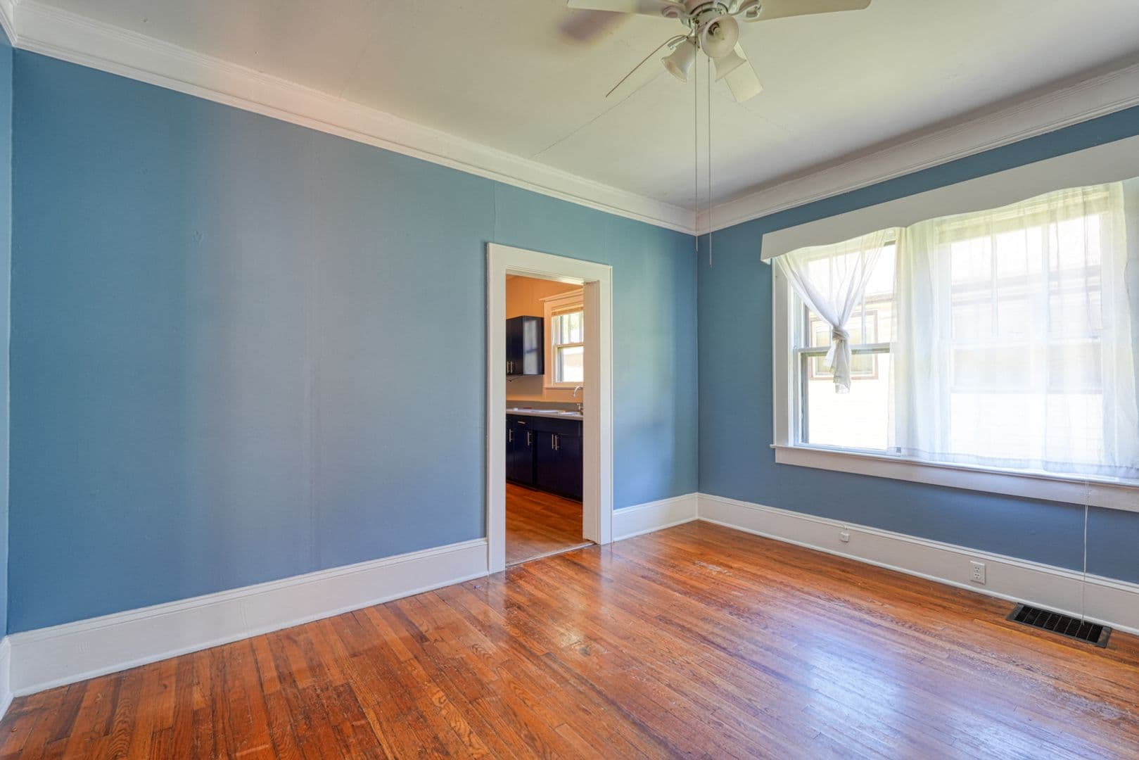 Spartanburg House: 270 Carlisle St