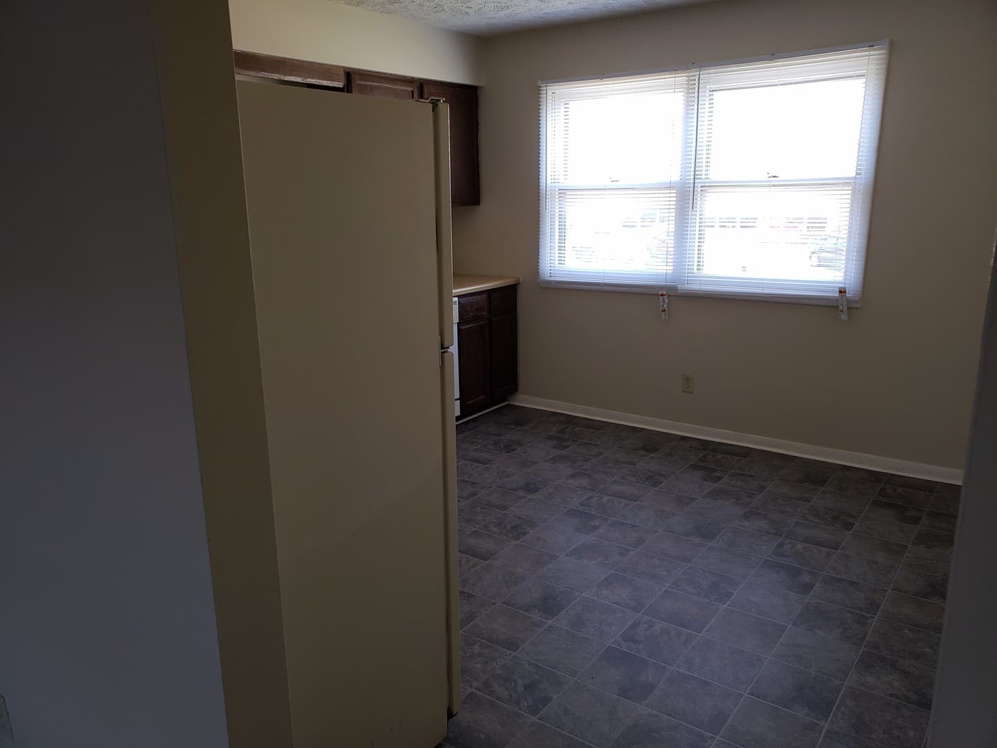 Bloomington Apartment: #1 Willedrob