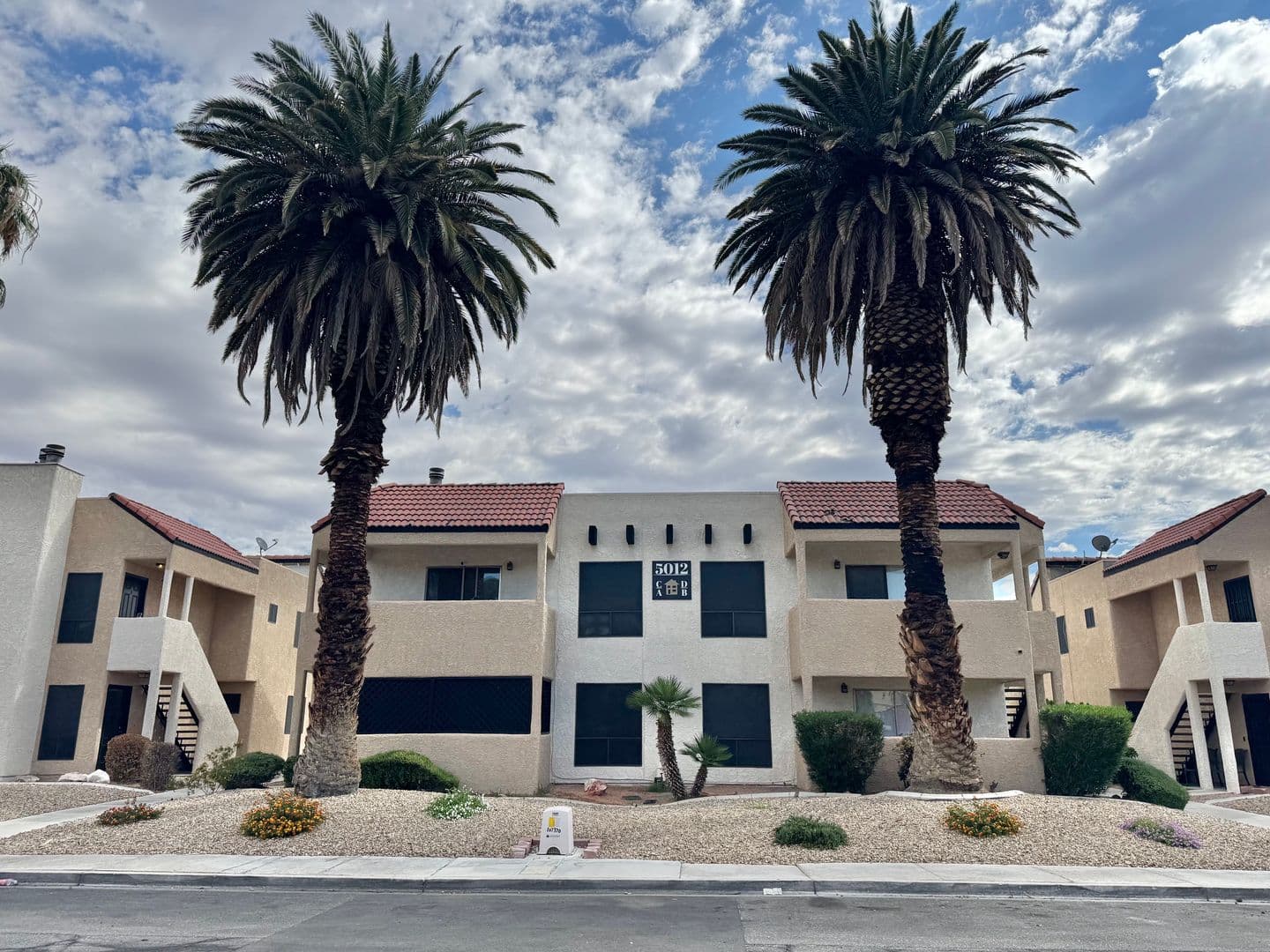 Las Vegas House: 5012 Newport Cove Dr #B