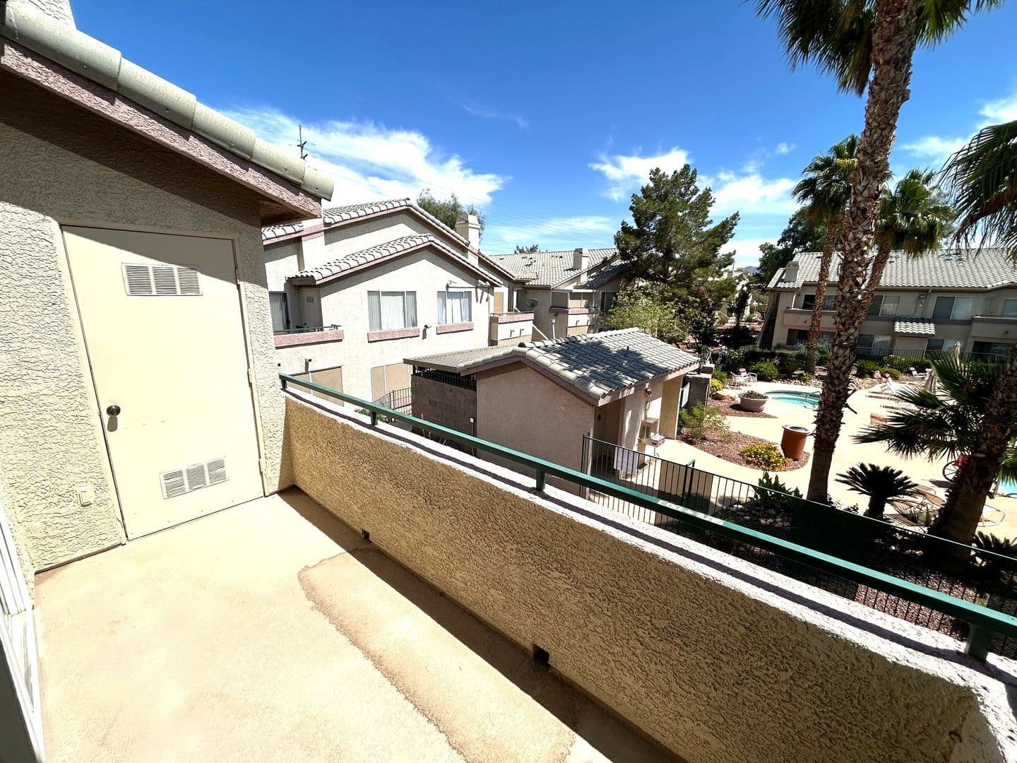 Las Vegas House: 5710 Tropicana Ave #2092