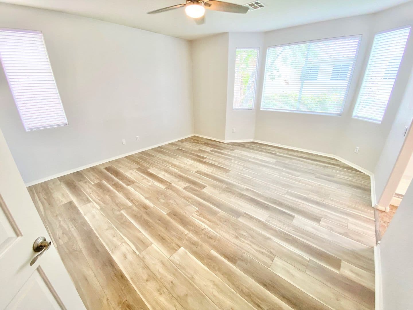 Las Vegas House: 208 Depaul Court