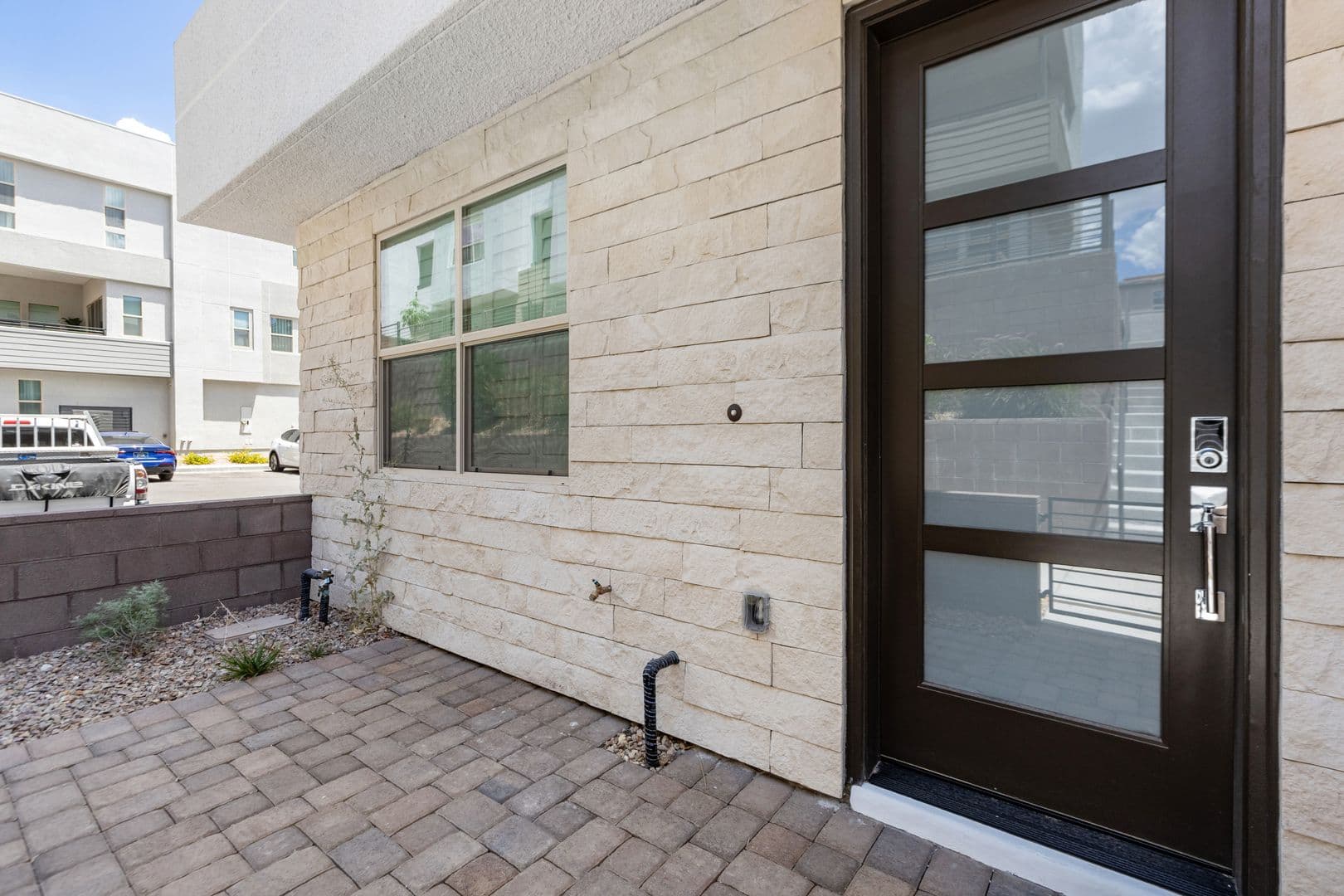Las Vegas House: 647 Spotted Falcon St