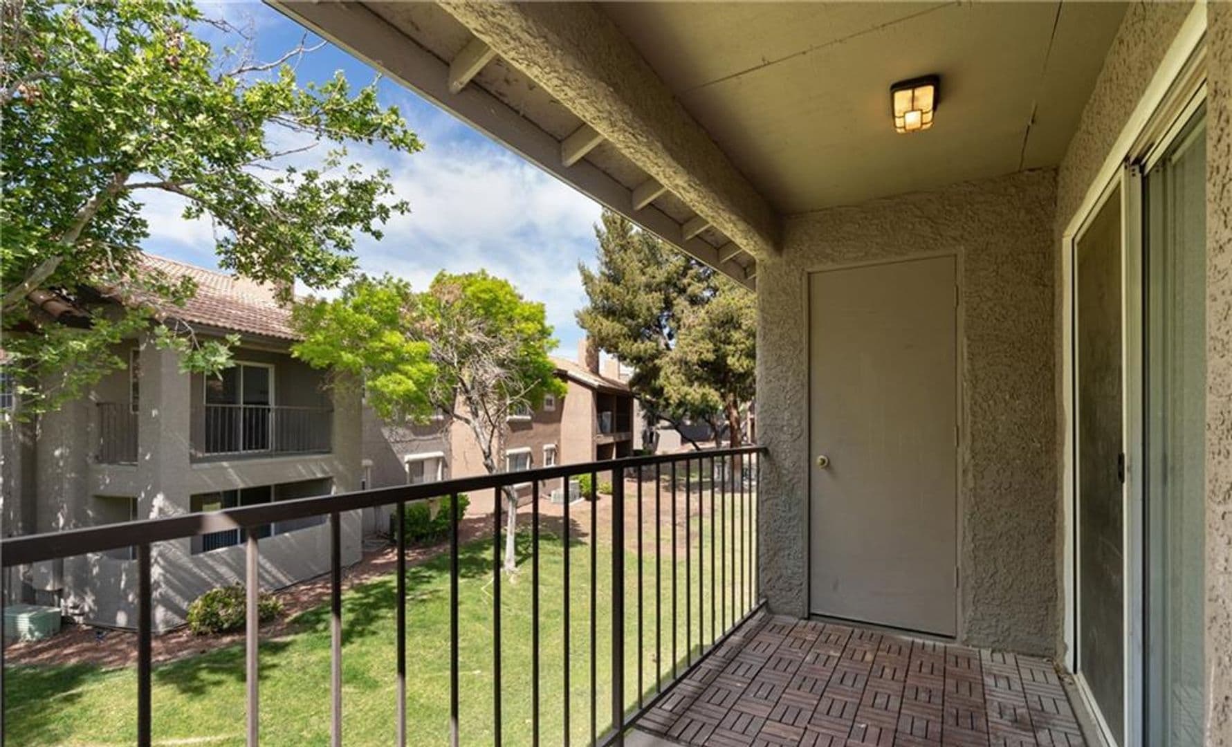 Las Vegas House: 2750 S. Durango Dr #2061