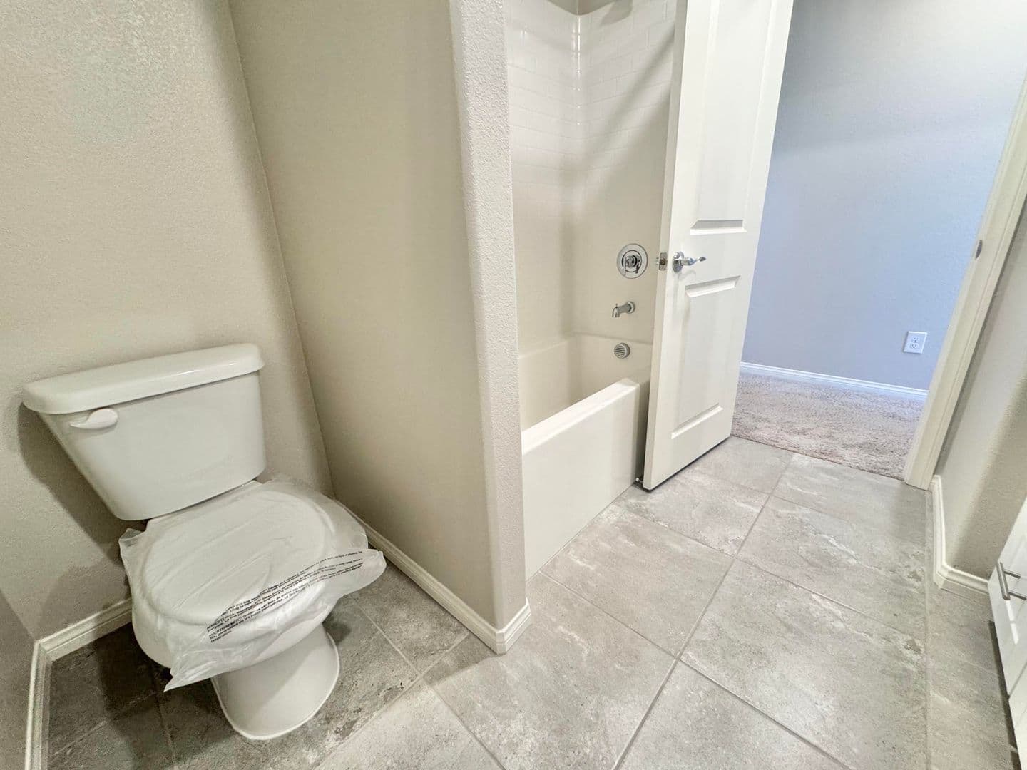 Las Vegas House: 7020 Colonial Ranch St