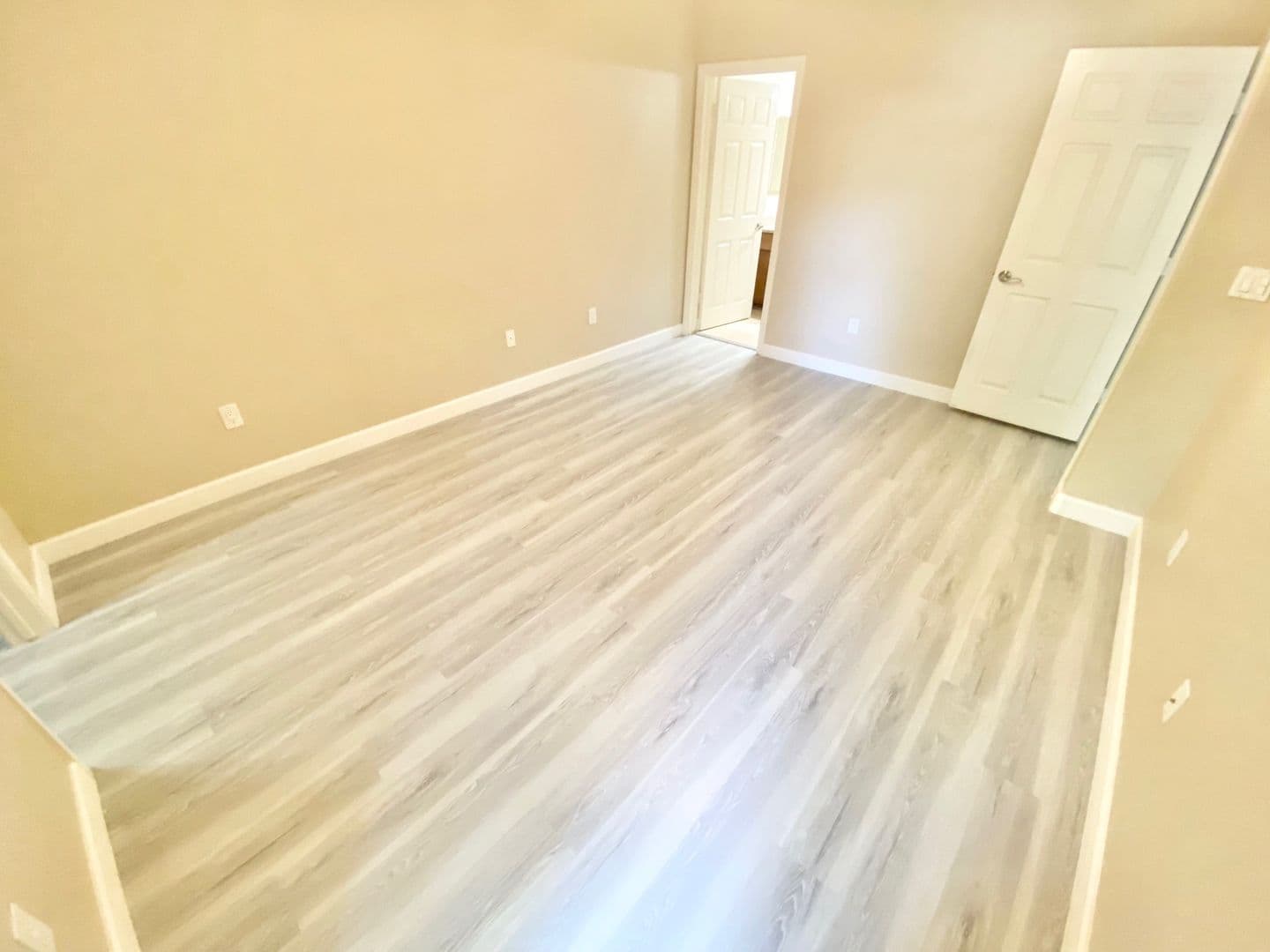 Las Vegas House: 4400 Jones Blvd #2115
