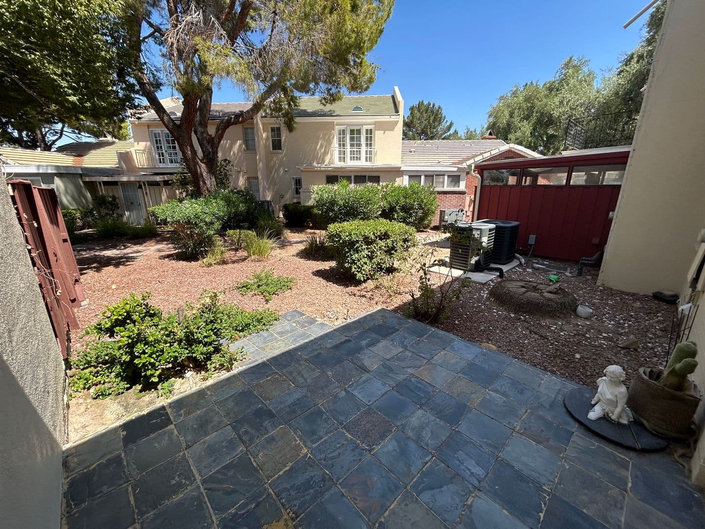 Las Vegas House: 596 Tam O Shanter