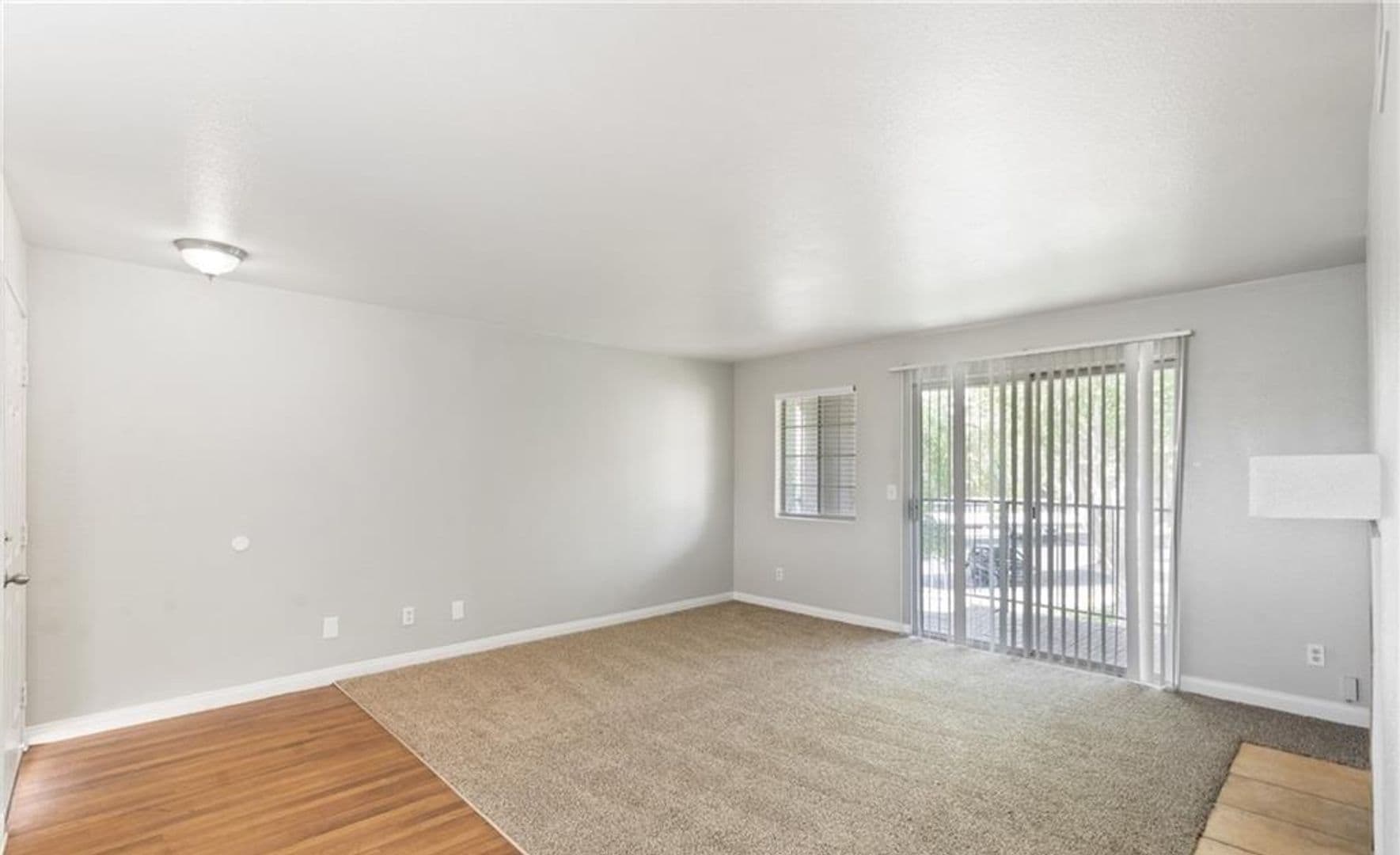 Las Vegas House: 2750 S. Durango Dr #2061
