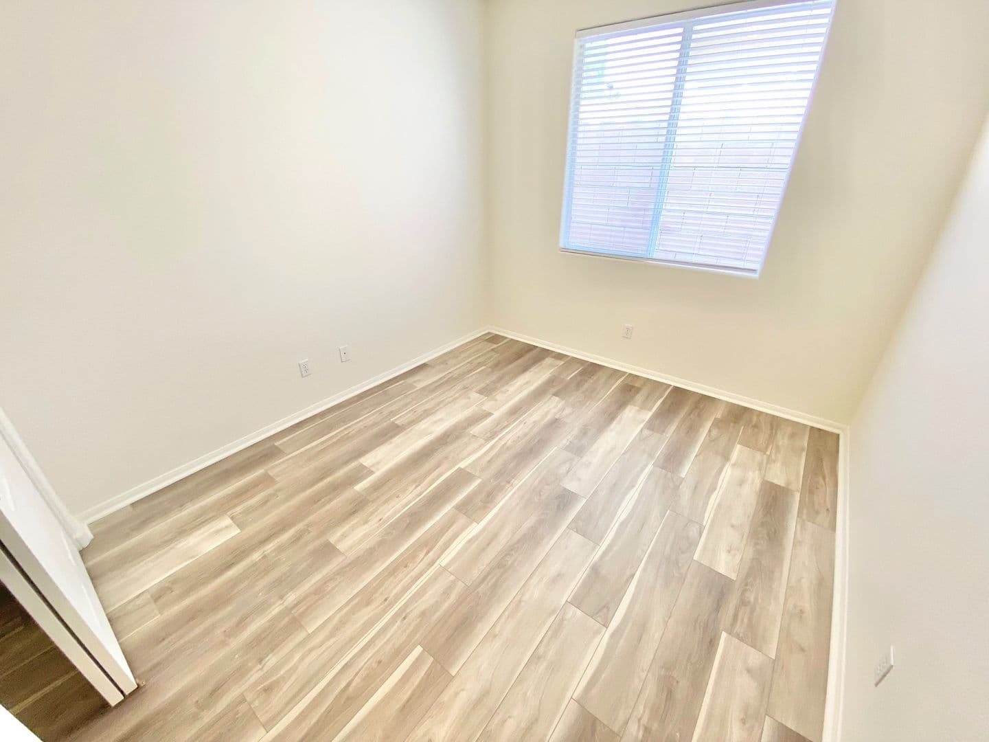 Las Vegas House: 208 Depaul Court