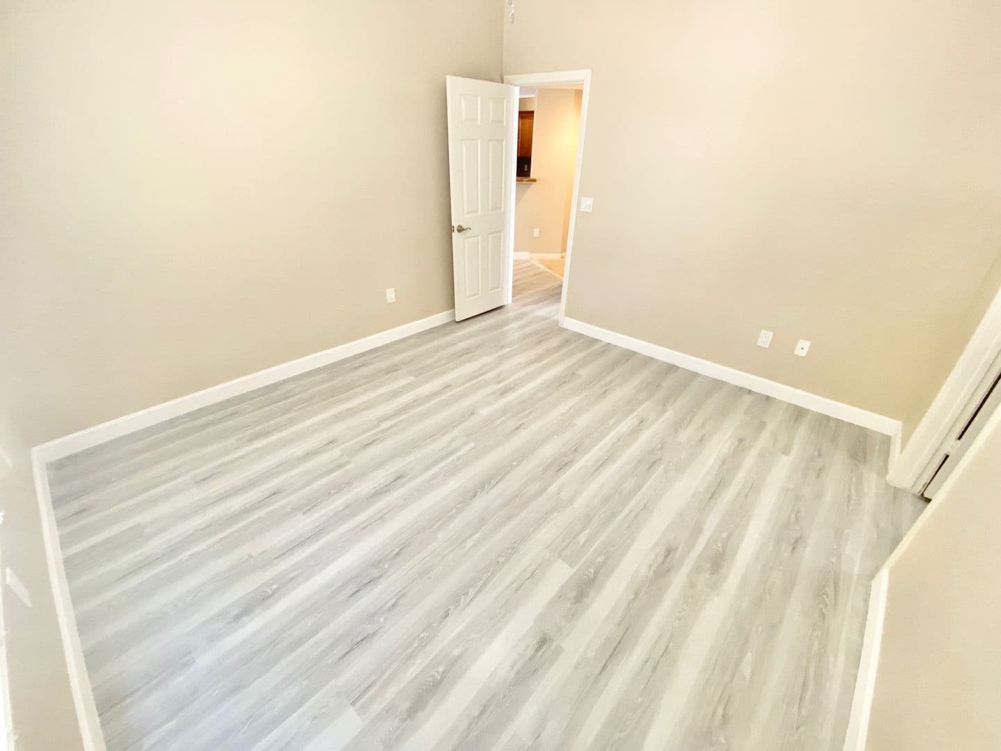 Las Vegas House: 4400 Jones Blvd #2115