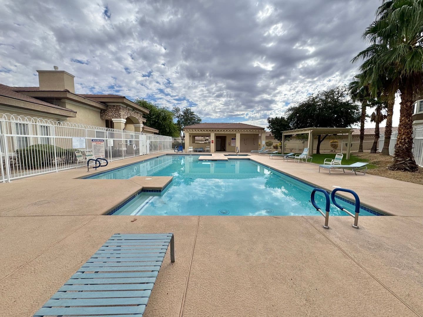 Henderson House: 833 Aspen Peak Loop #2126