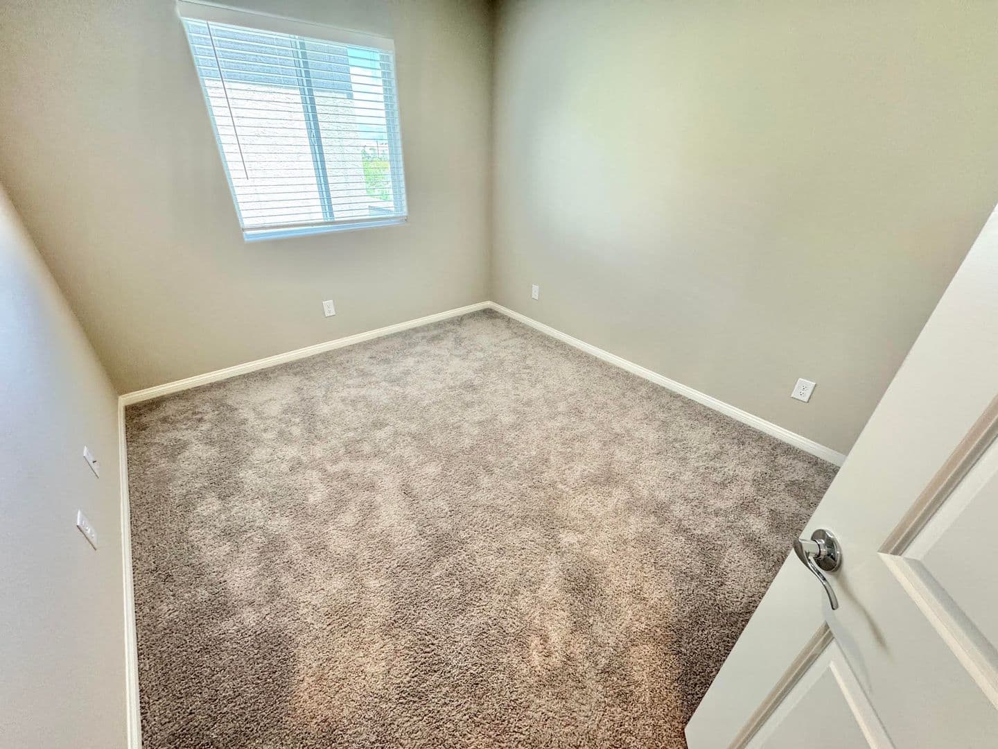 Las Vegas House: 7020 Colonial Ranch St