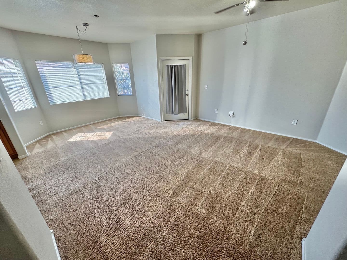 Henderson House: 833 Aspen Peak Loop #2126