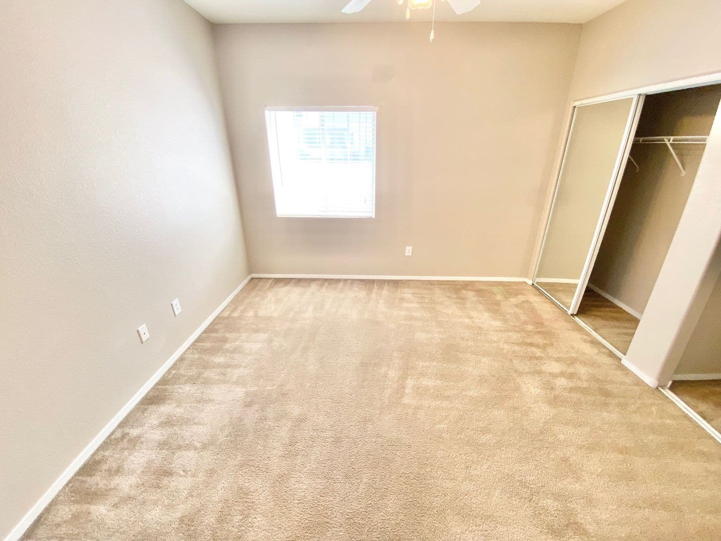 Las Vegas House: 6160 Rumrill St. # 137