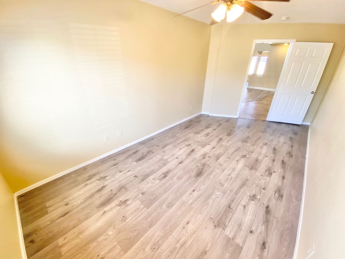 Las Vegas House: 8482 Canvas Vest Court