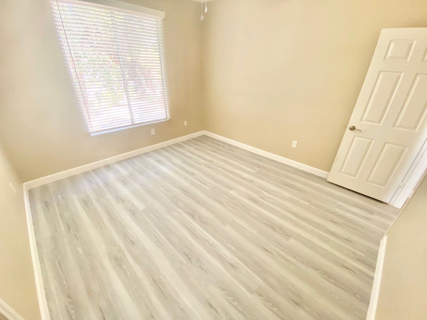 Las Vegas House: 4400 Jones Blvd #2115