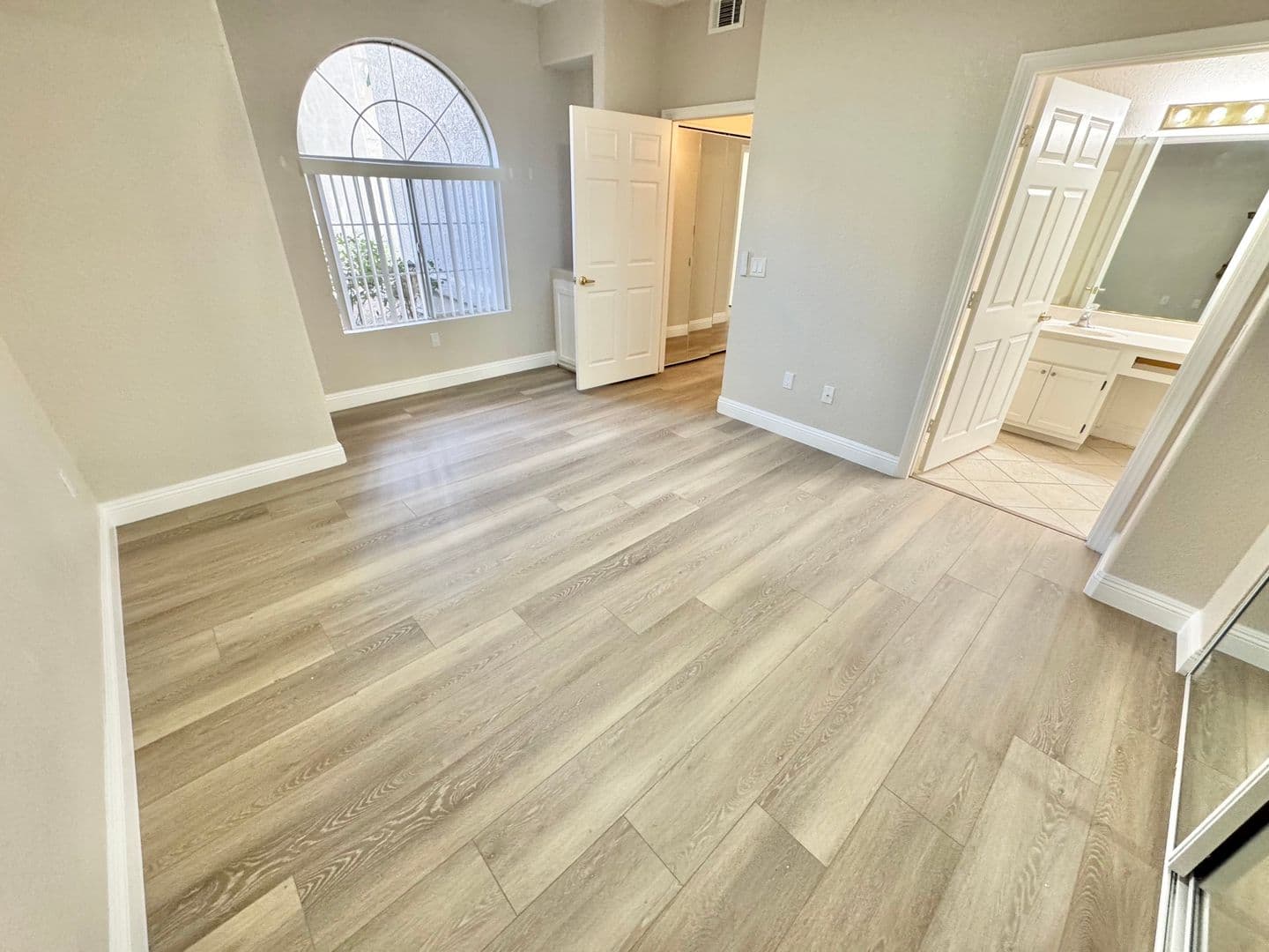 Henderson House: 2251 Wigwam Parkway #514