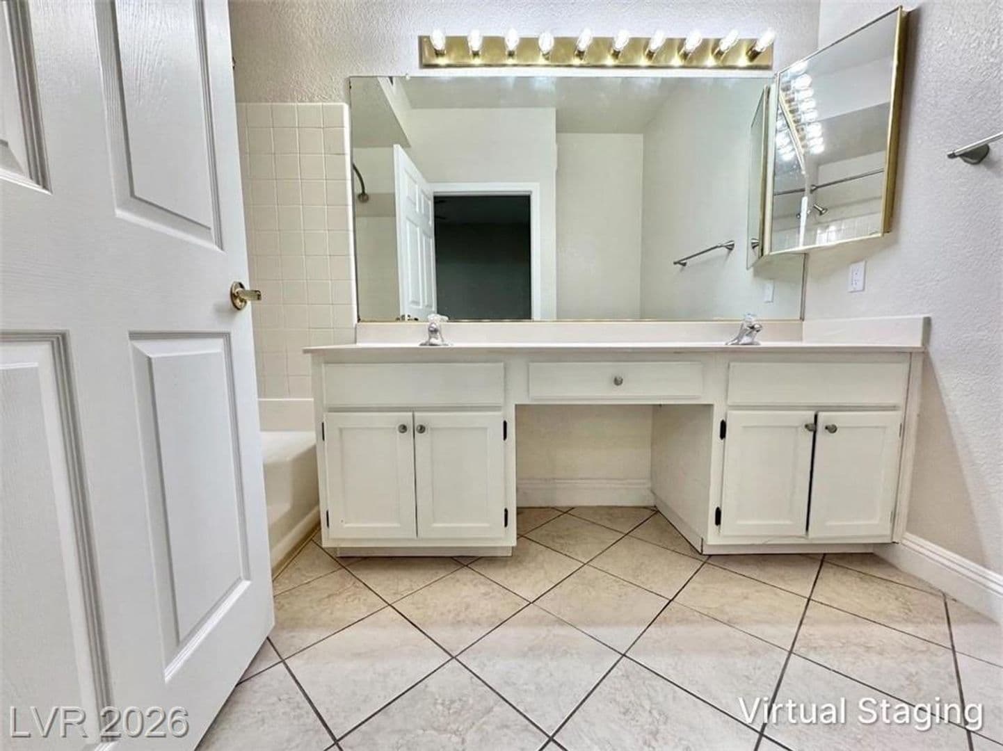 Henderson House: 2251 Wigwam Parkway #514