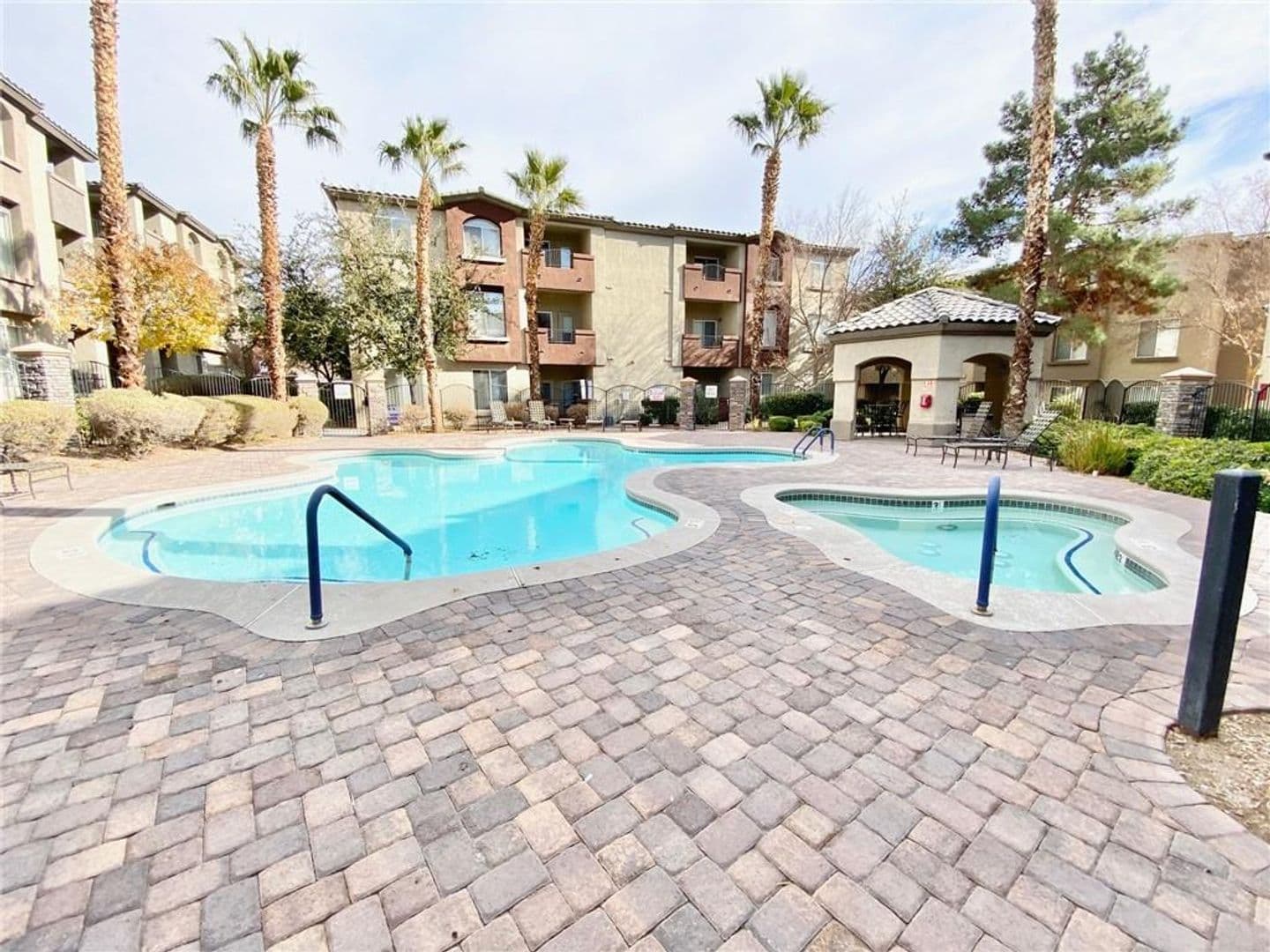 Las Vegas House: 4400 Jones Blvd #2115