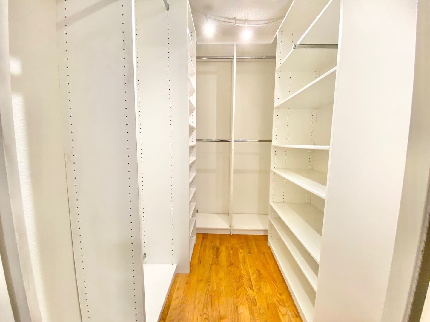 Las Vegas Condo: 5415 W Harmon Ave #1037