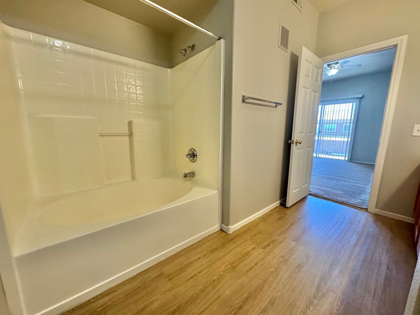Henderson House: 833 Aspen Peak Loop #2126