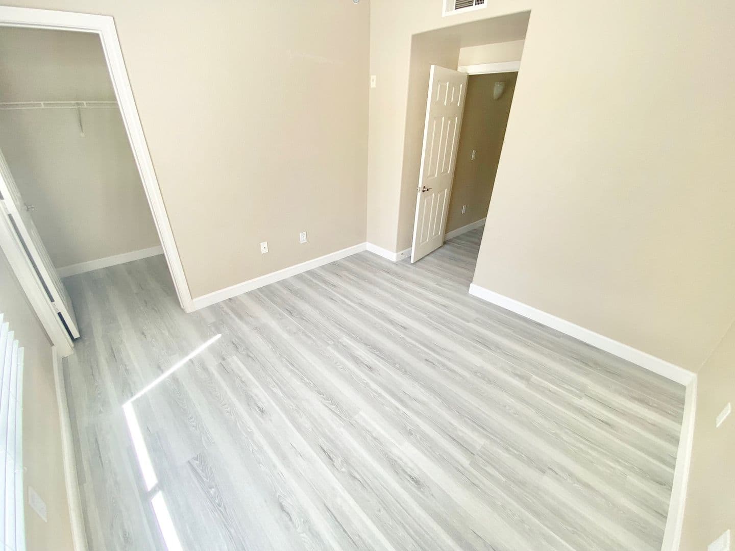 Las Vegas House: 4400 Jones Blvd #2115