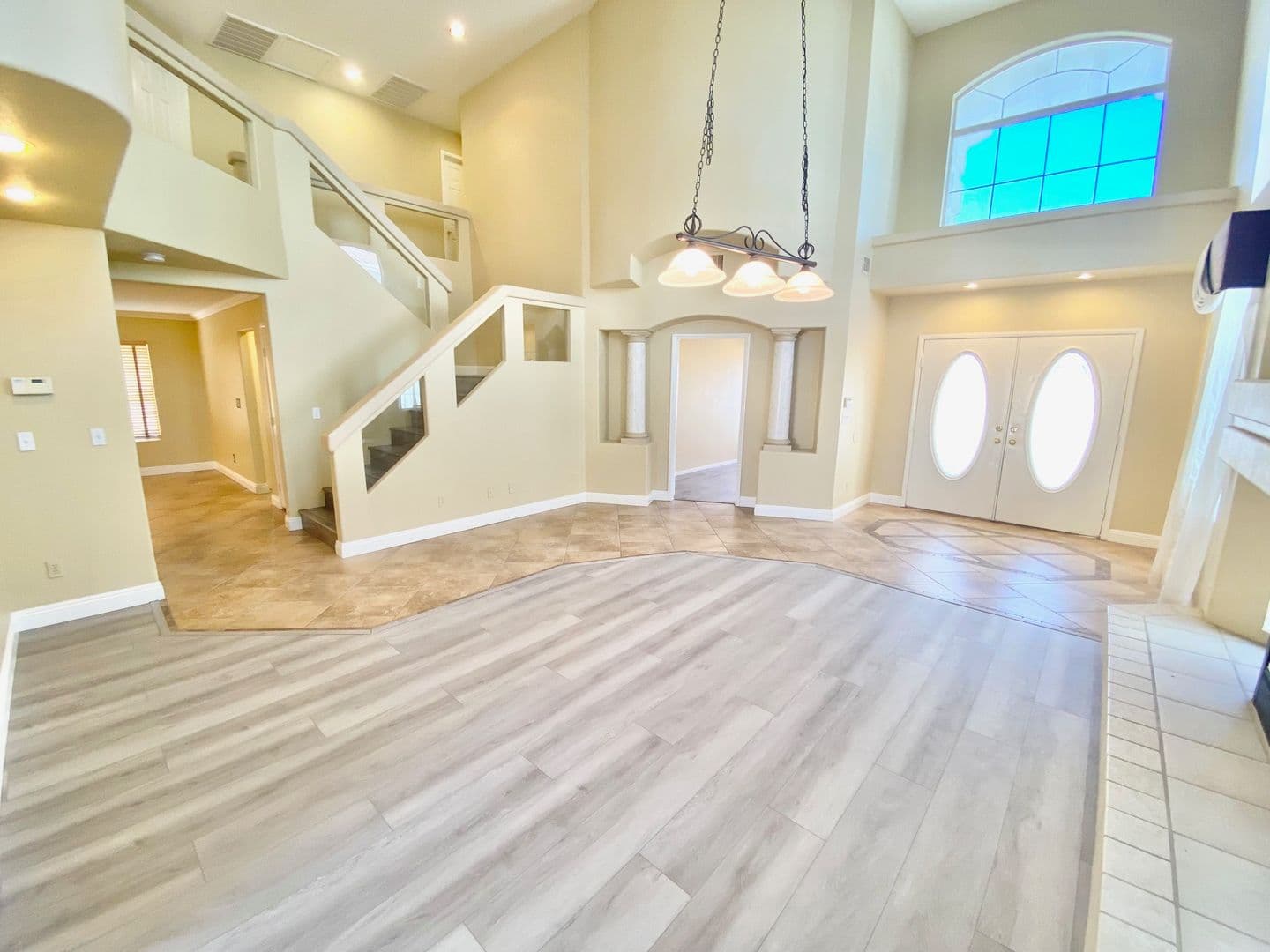 Las Vegas House: 8482 Canvas Vest Court