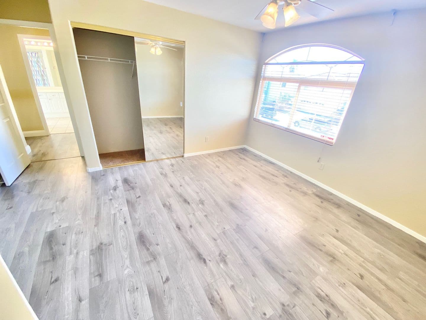 Las Vegas House: 8482 Canvas Vest Court