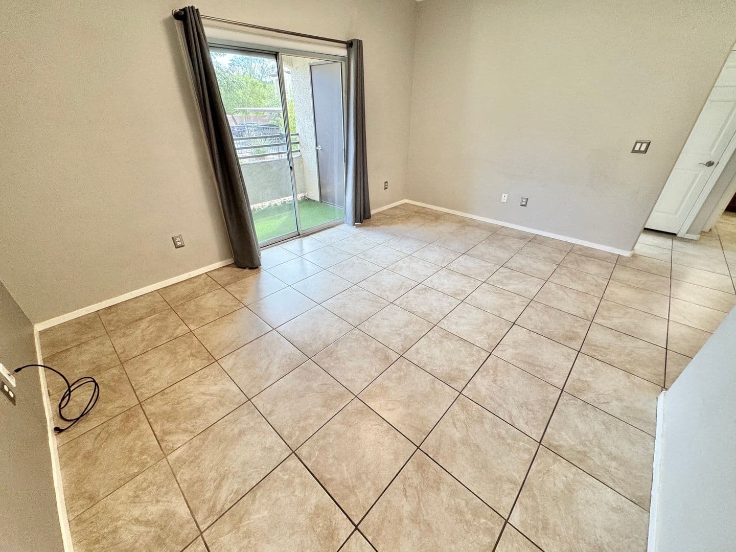 Henderson House: 2291 Horizon Ridge Pkwy #4124