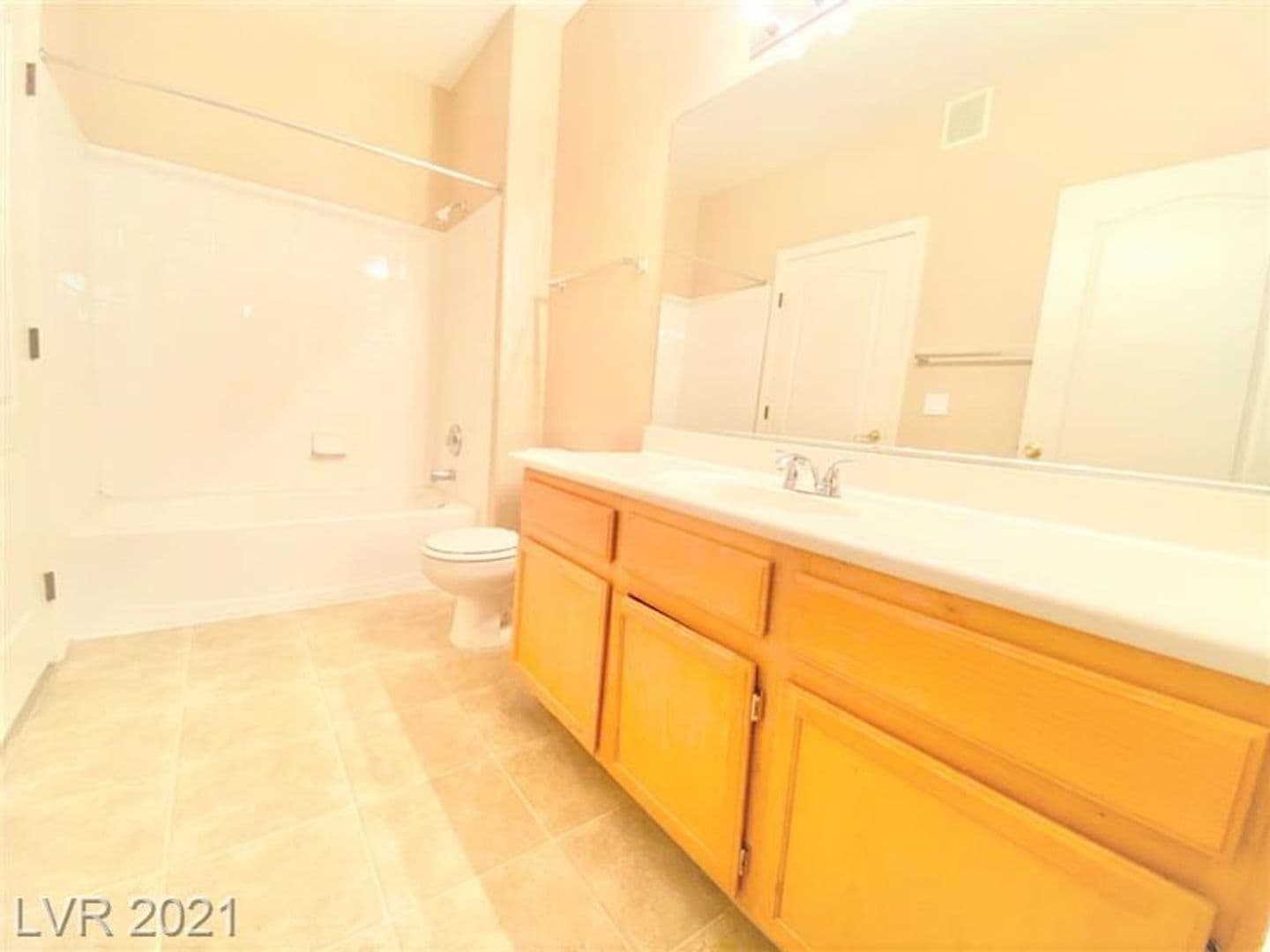 Henderson House: 700 Carnegie St. #1412
